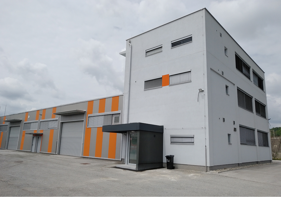 _lastna-stavba-2023-ii